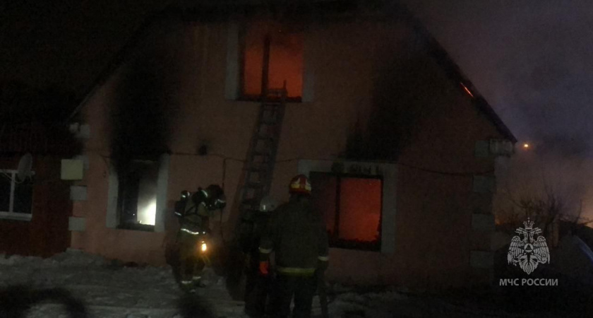 Двое мужчин погибли в ночных пожарах в Пензенской области 