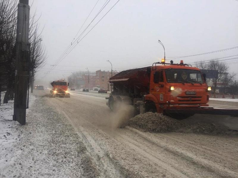"У нас нет ресурсов": мэр Пензы об уборке снегопада