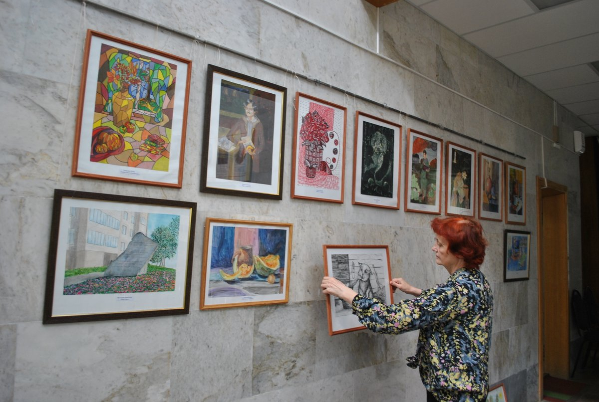 Выставка работ учащихся Детской школы искусств