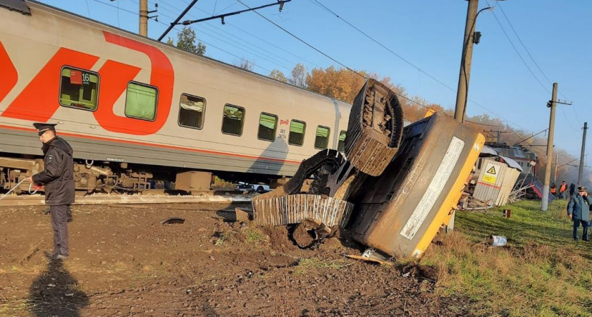«Три вагона сошли с рельсов»: Олег Мельниченко оценил аварию с участием КамАЗа и поезда