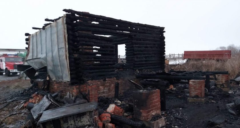 В Городищенском районе в сгоревшем строении нашли труп мужчины