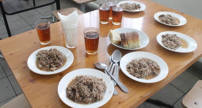 В Пензенской области детей кормили просроченным мясом