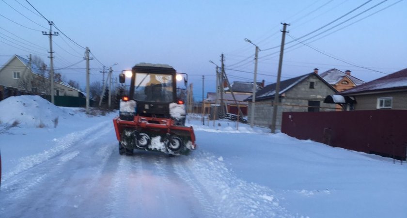 В Пензе на устранение последствий снегопада вывели более 90 спецмашин
