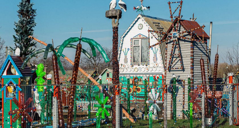 Пластиковые шедевры из Пензенской области вошли в «десятку» необычных объектов России