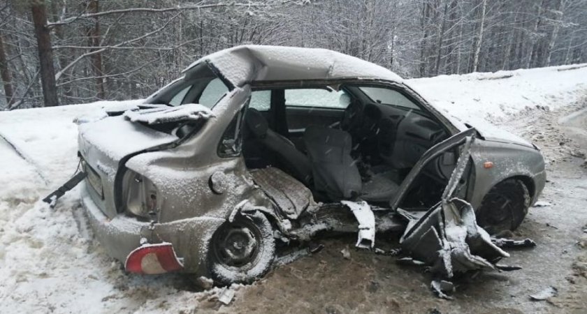 Официально от ГИБДД: в аварии на трассе "Пенза-Никольск" погибли мать и ребенок