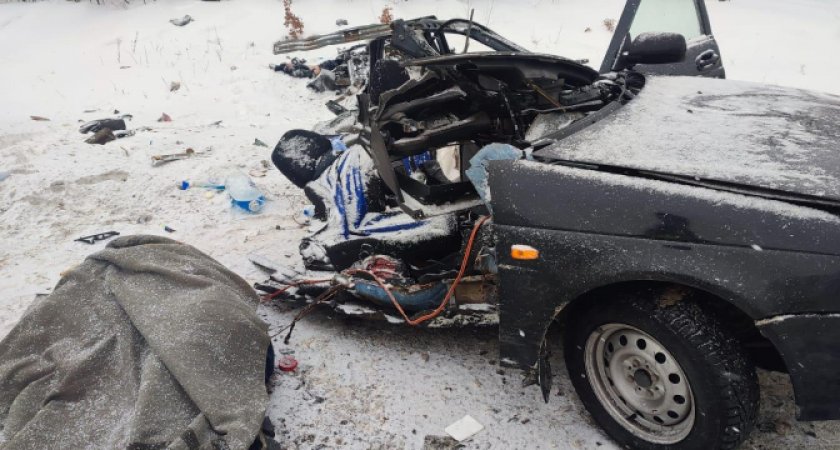 Авто разорвало на части: известны личности погибших в ДТП с “Ладой” с пензенскими номерами