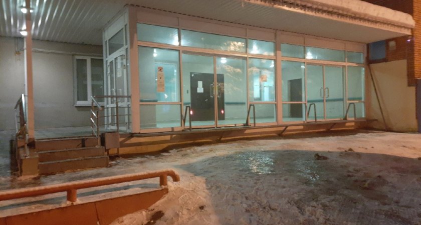 "Катишь каталку и, того гляди - в кювет": в Пензе медики высказались об условиях работы