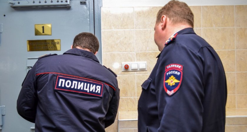 В МВД Пензы рассказали, чье тело нашли на ступеньках дома на Экспериментальной