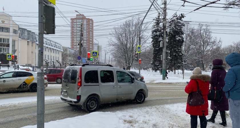 Пензенцы меньше чем за сутки завалили мэра Басенко жалобами на уборку снега