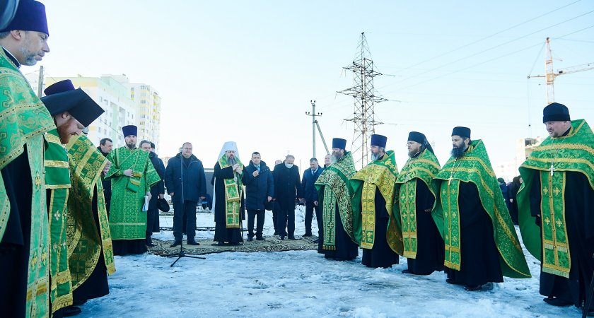 В Спутнике началось строительство православного храма