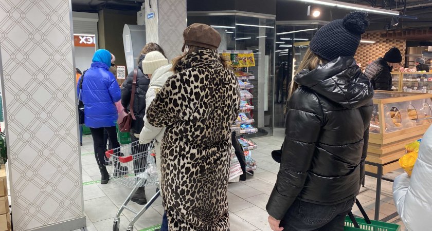 Бабушки отругали продавцов за сахар: журналист «Pro Город» провел рейд по магазинам 