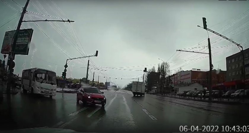 "Чудом избежал столкновения": водитель из Пензы выехал на встречку