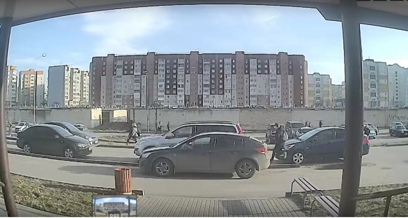 Появились подробности происшествия на улице Антонова