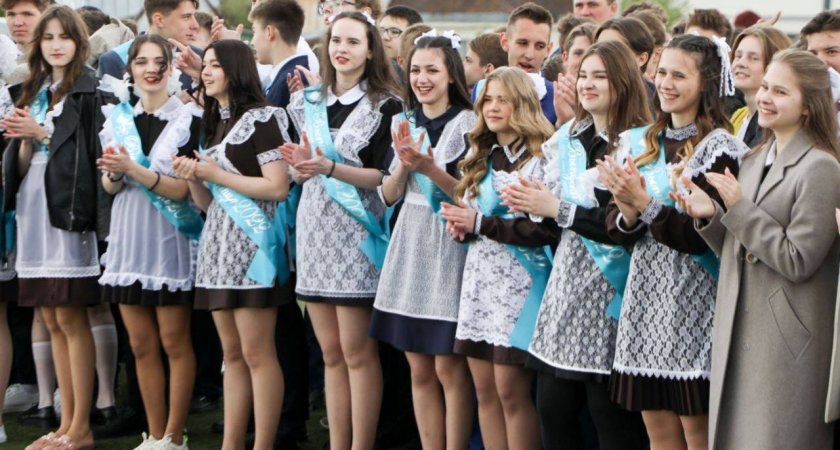 Более 16 тысяч выпускников покинули стены школ Пензенской области 