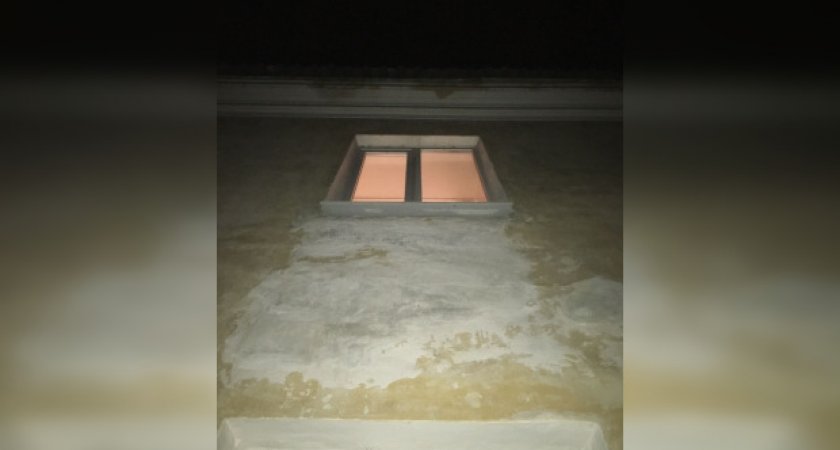 Появились фото с места ЧП в Кузнецке, где из окна выпал годовалый малыш