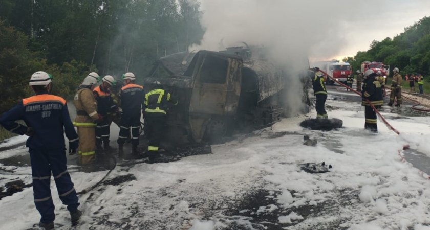 Появились фото и подробности страшного ДТП в Пензенской области