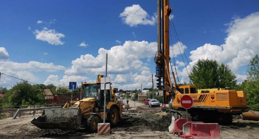 Пензенцам показали фото с места строительства моста на Батайской