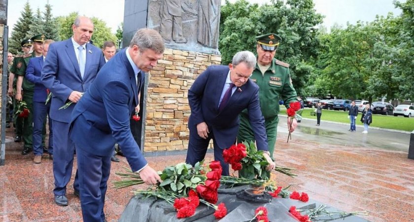 В Пензе почтили память погибших в боевых действиях