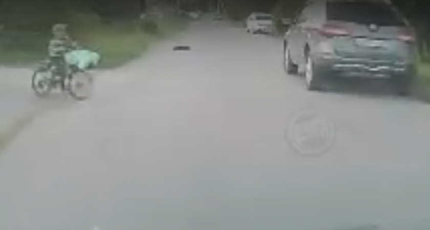 Мальчик-велосипедист вылетел на дорогу под колеса пензенца