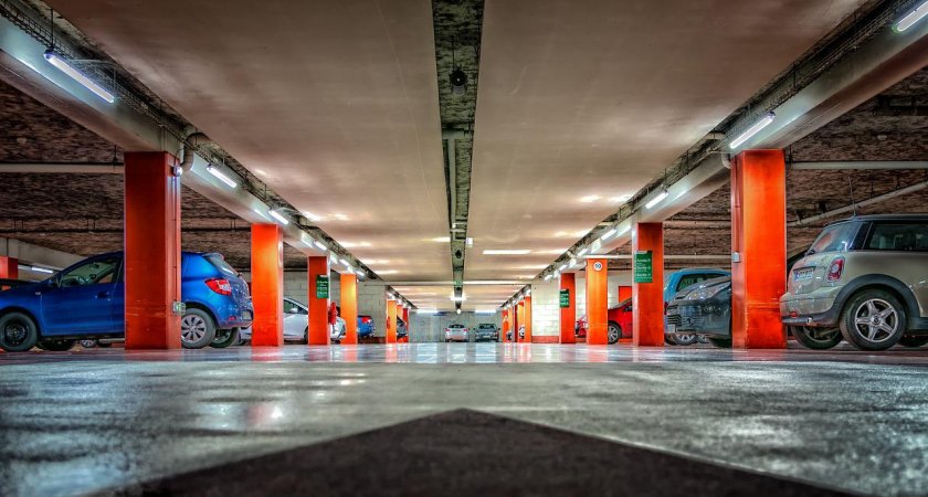 В Пензе полицейские поймали похитителей аккумуляторных батарей с припаркованных авто