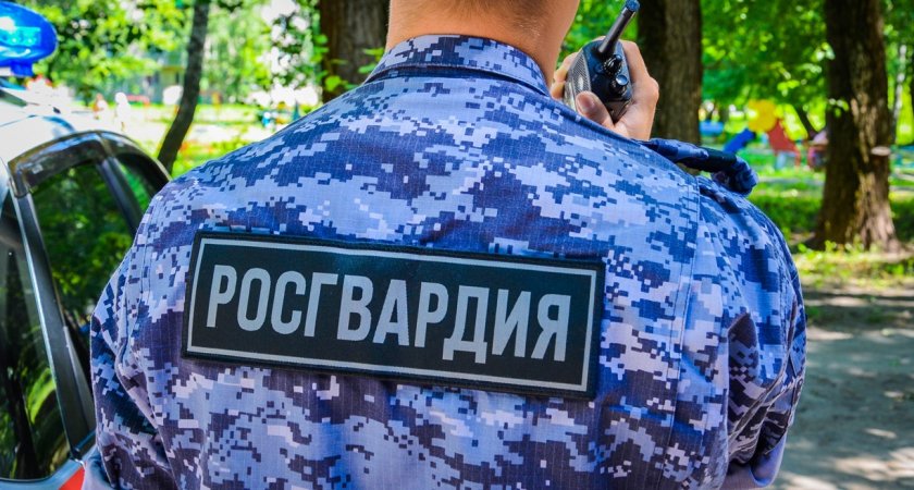 Росгвардейцы задержали пьяного пензенца, который размахивал тростью и угрожал фельдшеру
