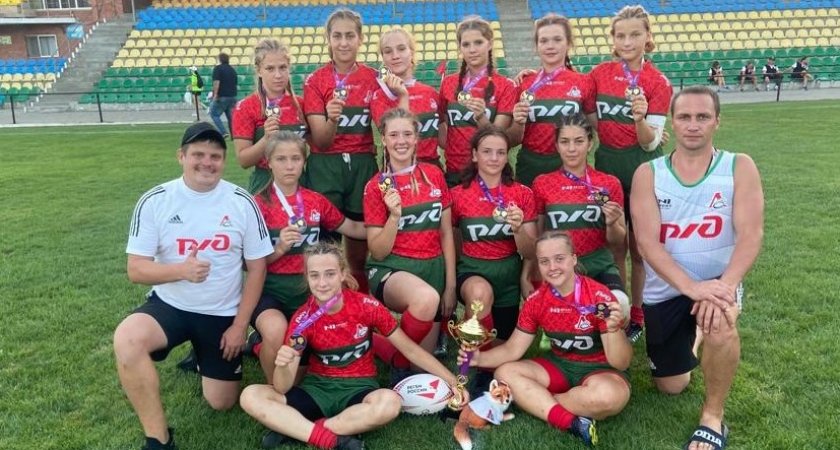 Пензенская женская сборная по регби-7 впервые одержала победу на спартакиаде учащихся