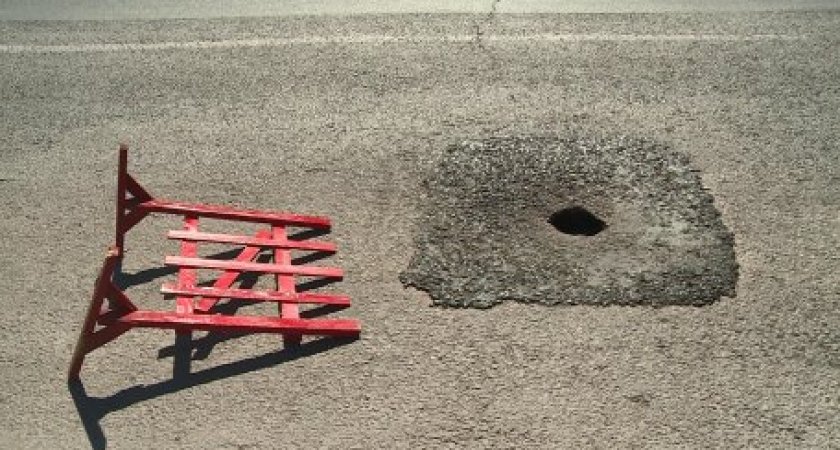 В Пензе на проспекте Строителей снова провалился грунт