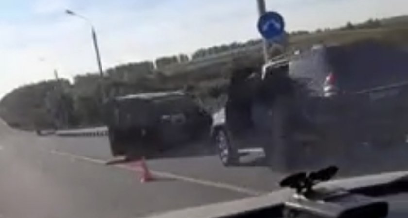 На трассе под Пензой перевернулась Газель