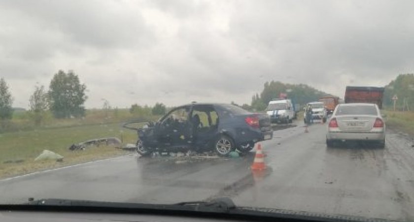 В Сердобском районе в ДТП погибла 48-летняя женщина и пострадал ребенок 