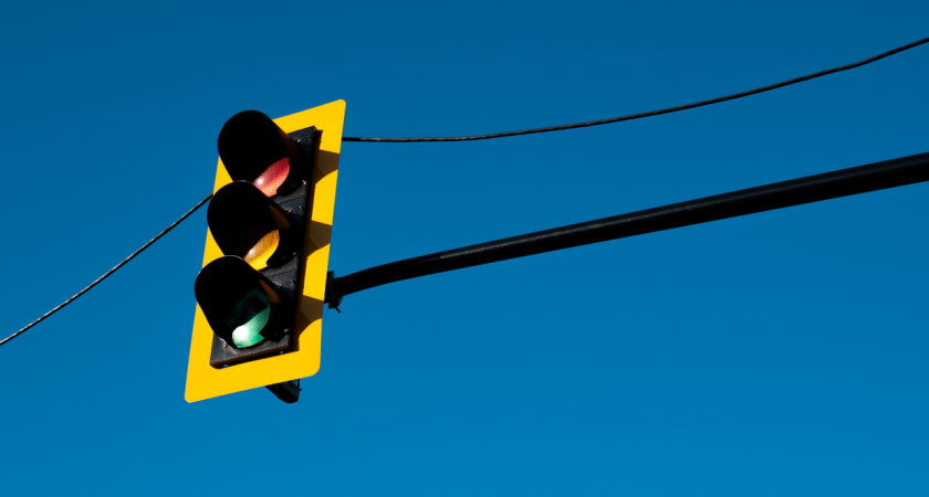 Работу светофоров в Терновке отрегулируют к ноябрю 