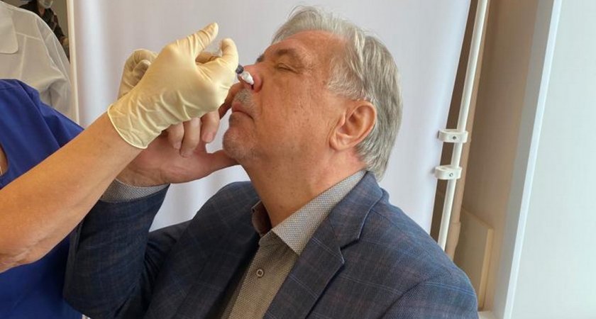 В Пензе тестируют вакцину от коронавируса, которая впрыскивается через нос