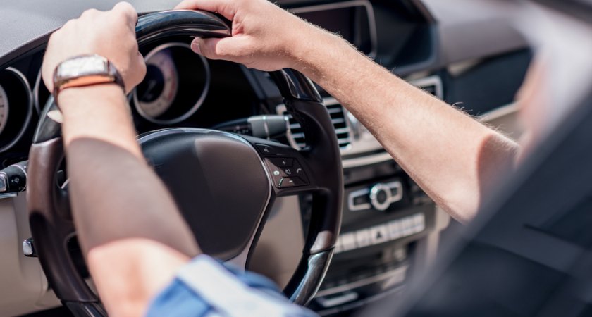 У жителя Пензы арестовали Lexus за долги перед «Т Плюс»