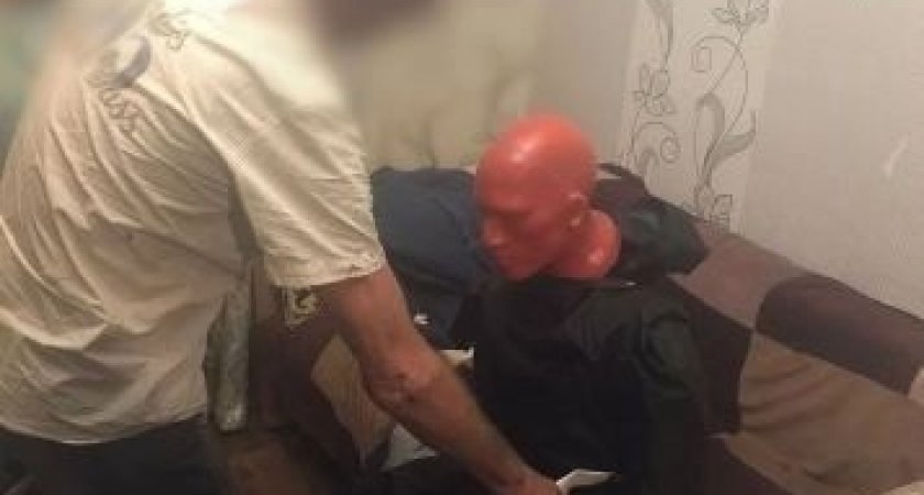 Житель Пензы пытался зарезать спящую соседку 