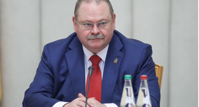 Мельниченко дал указание закончить ремонт детских лагерей в срок 