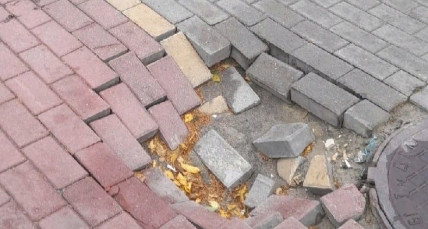 В пензенской Терновке обрушился тротуар