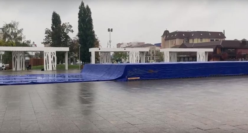 В Пензе фонтан полностью подготовили к зиме