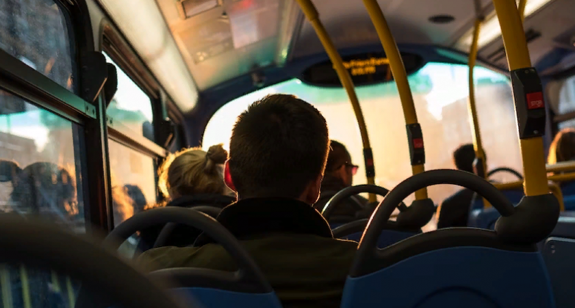 Еще в шести автобусах Пензы теперь можно расплатиться банковской картой  