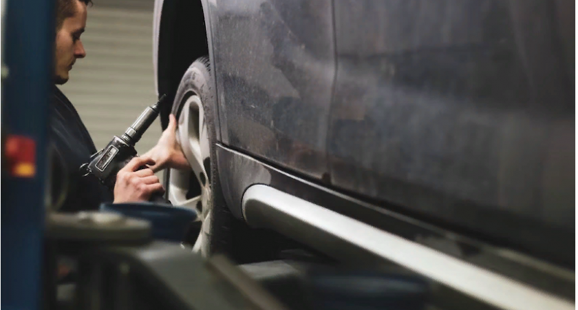 «У пунктов шиномонтажа очереди»: Пензенские автомобилисты начали готовиться к зиме