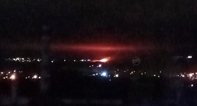 В полночь произошел пожар в районе Воскресеновки или Старой Каменки