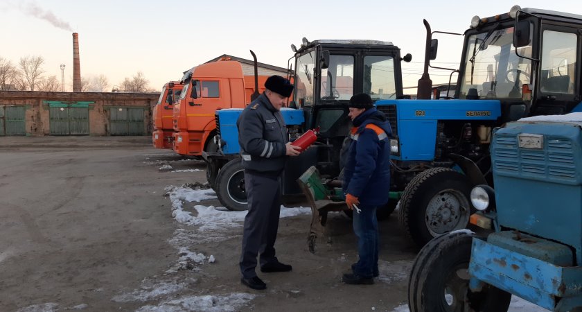 Специалисты проверили самоходную технику в Кузнецке 