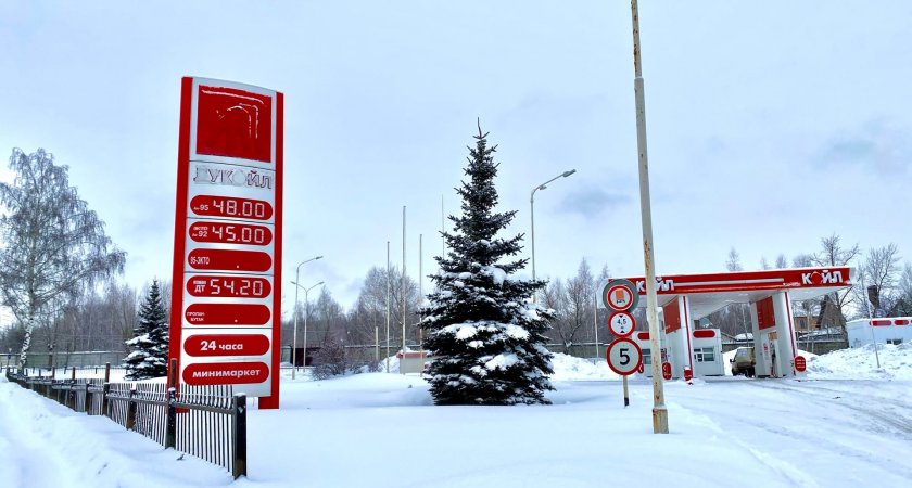 В Пензе таксист избил заправщика АЗС 