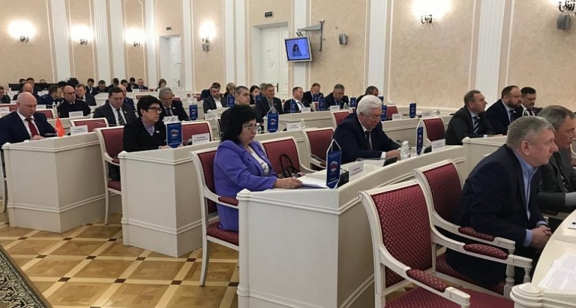 В Пензенской области продлены меры поддержки для детей-сирот и инвалидов