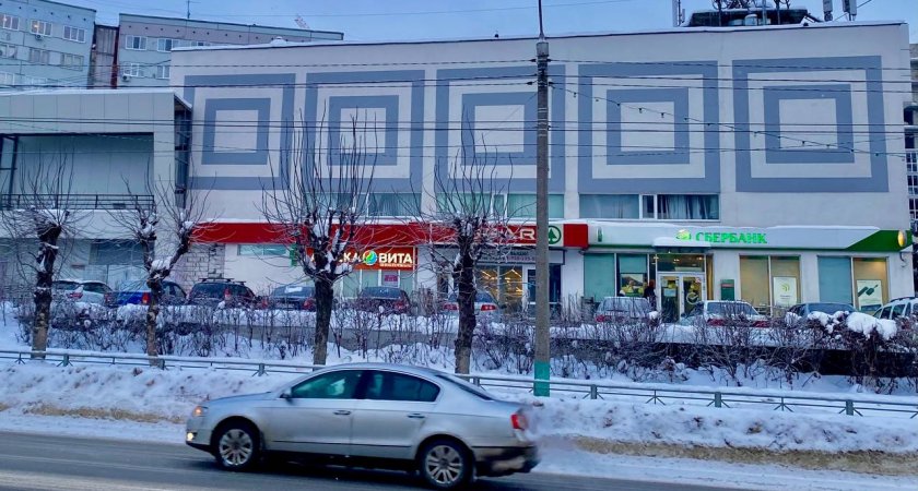 Пензенцы возмущены платной парковкой у ТЦ на Кижеватова