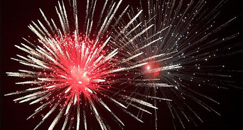 Жителям Пензы напомнили, на что нужно обращать внимание при покупке фейерверков