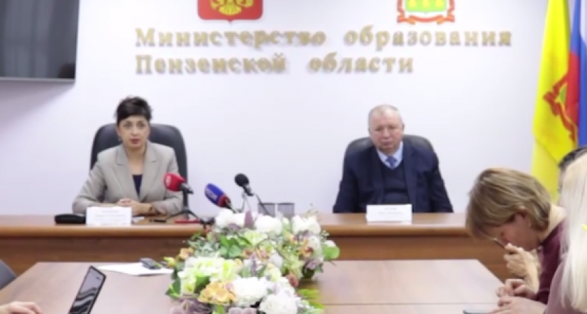 Известно, повлияют ли досрочные каникулы на новогодние мероприятия в школах