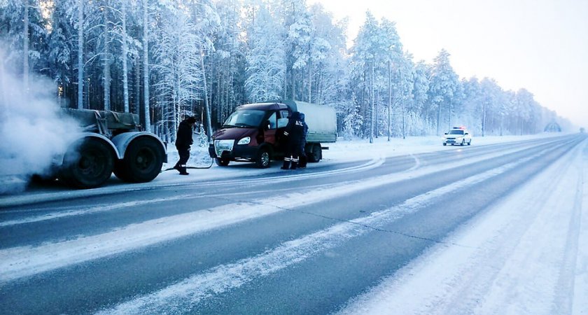 Сотрудники УГИБДД просят пензенцев не ездить далеко во время морозов