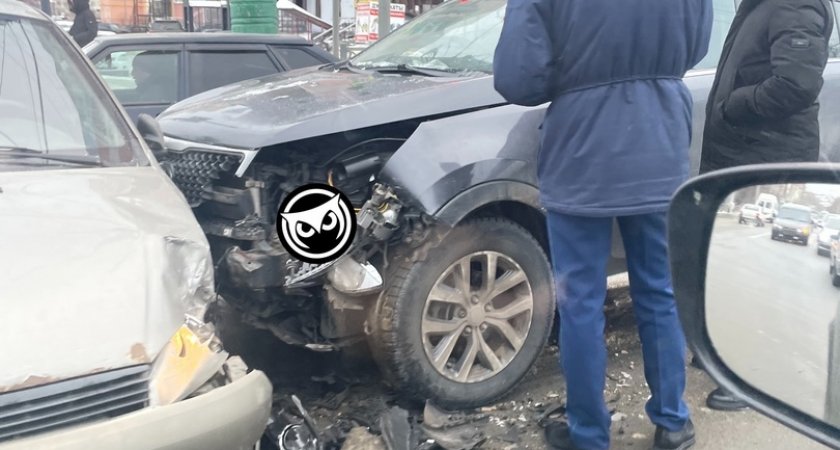 Из-за ДТП на улице Пушкина в Пензе образовалась огромная пробка 