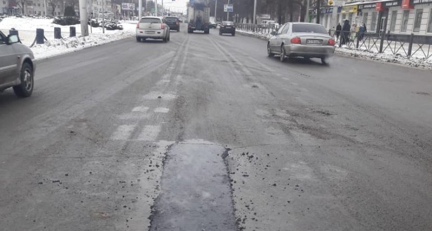 В Пензе на трёх улицах "залатали" ямы