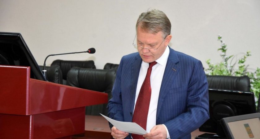 Кандидат на пост главы Пензы Александр Басенка представил депутатам свою программу 