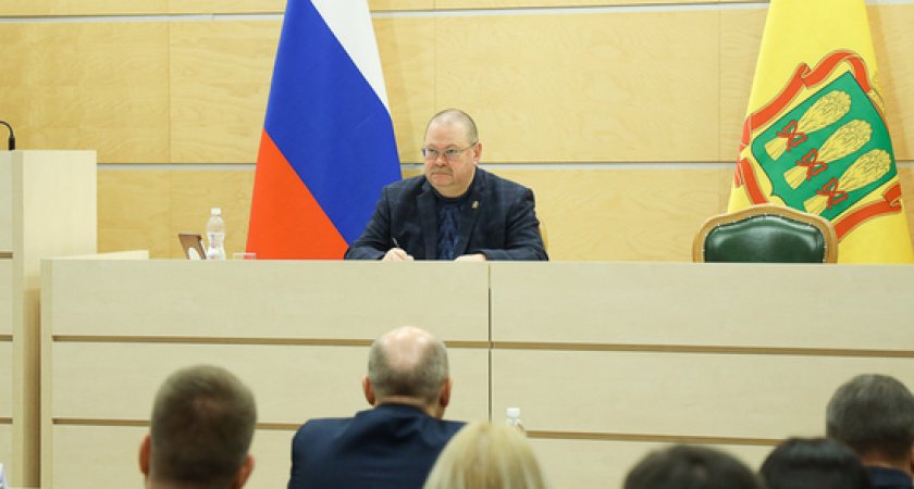 Пензенский губернатор рассказал вице-премьеру РФ о школах, которые построят  в регионе